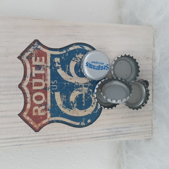 Magnetic Bottle Opener - Picture 3 of 4